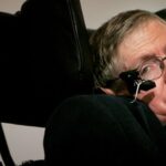 Stephen-Hawking-006